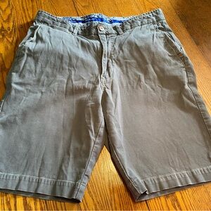 Tommy Bahama men’s shorts size 33